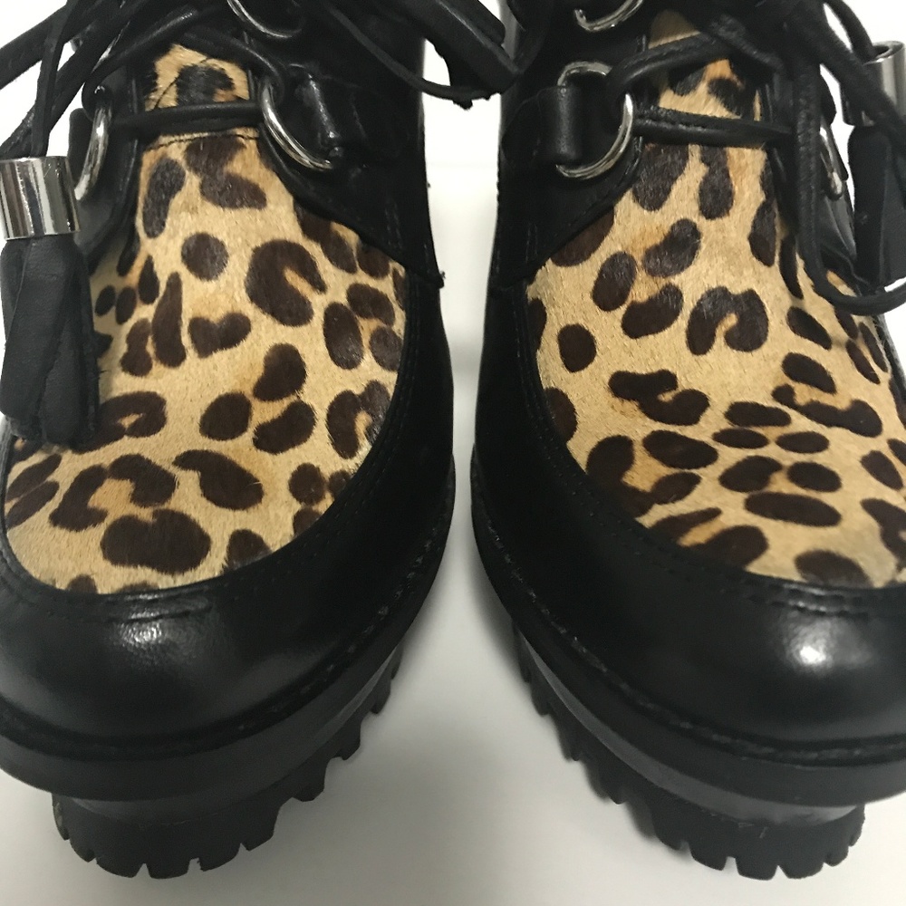 Aldo Leopard  Wedge Shoe w/ Lace-up Tassles - Picture 5 of 9